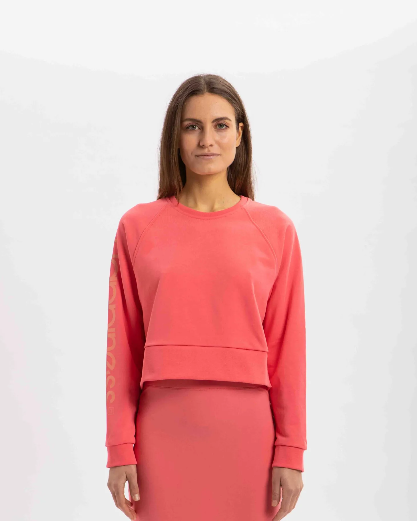crop_donna_essential_9.webp Crop Donna Essential