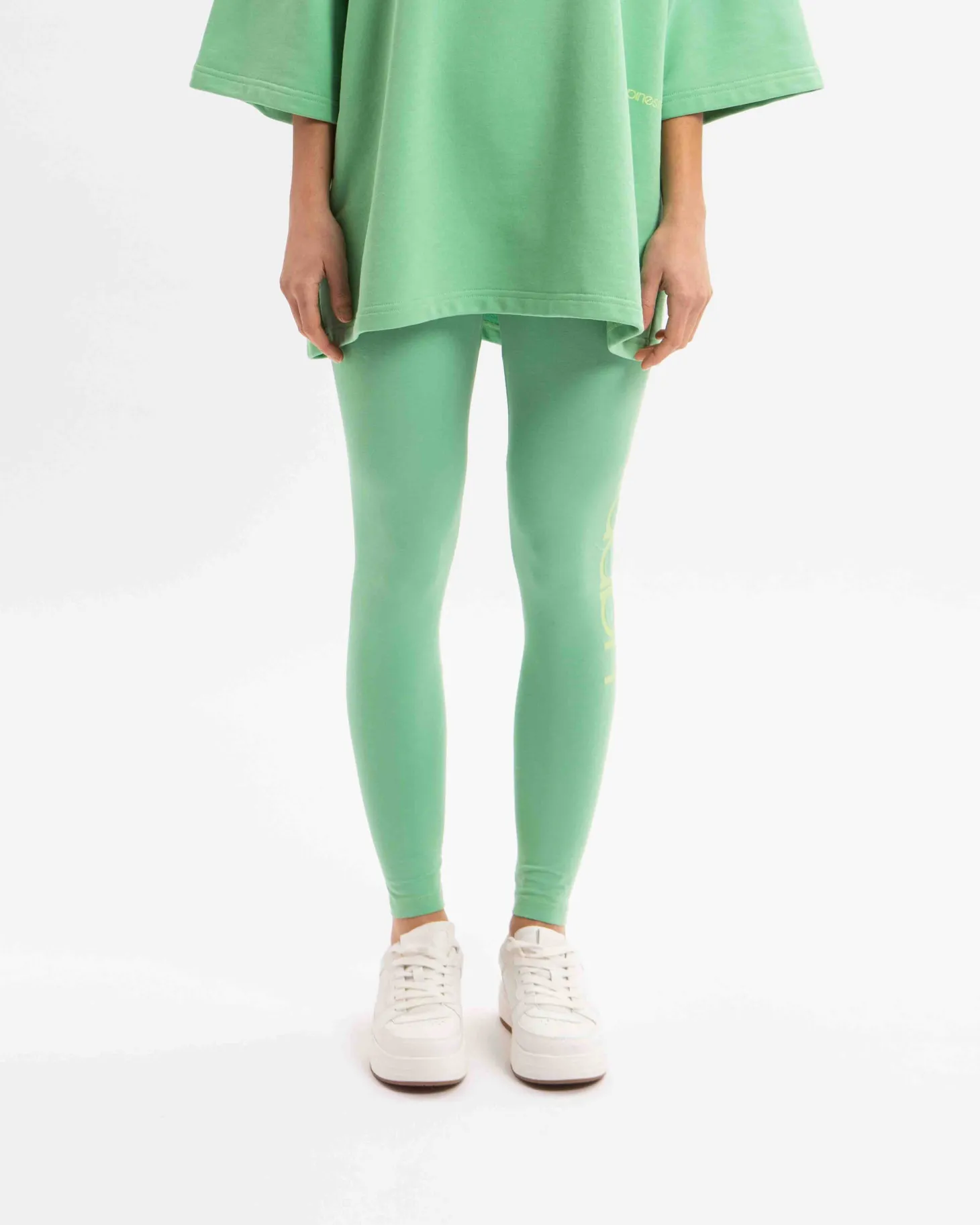 leggings_donna_essential_1.webp Leggings Donna Essential