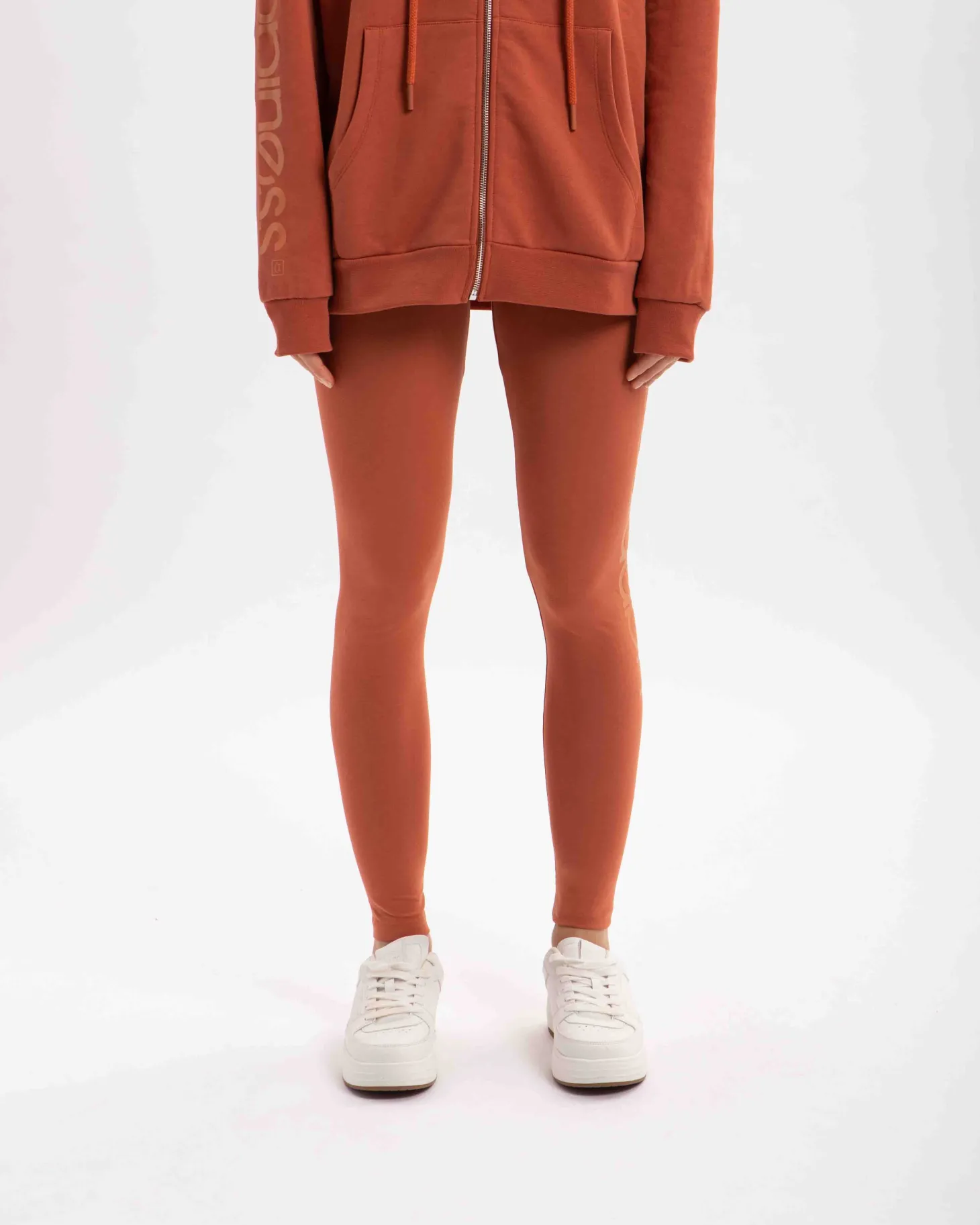 leggings_donna_essential_3.webp Leggings Donna Essential