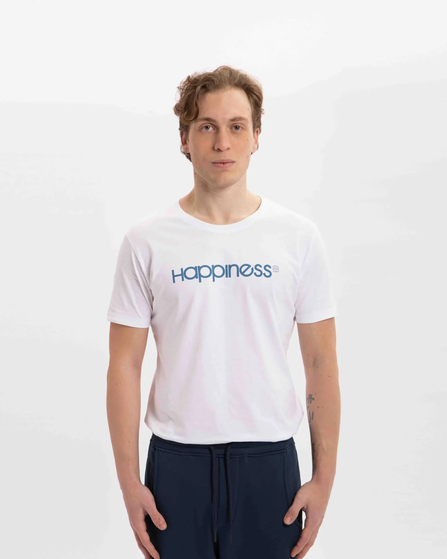 tshirt_uomo_graphics_happ_0-4.webp T-shirt Uomo Graphics HAPPINESS® Original Navy